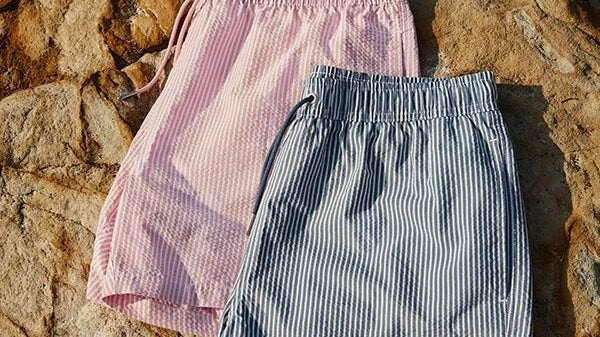 2024 Yazına Hazır Olun: Deniz Şortlarıyla Göz Kamaştırın