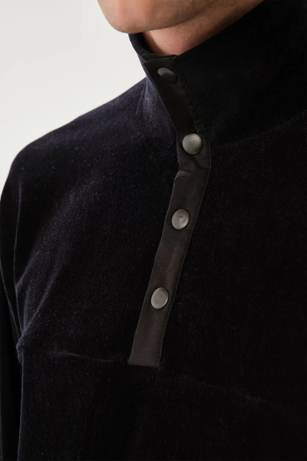 Lacivert Düğmeli Dik Yaka Ribanalı Sweatshirt