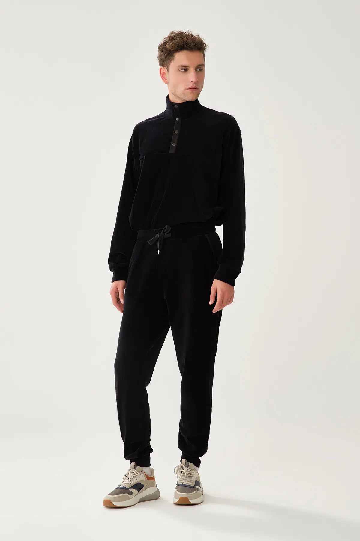 Lacivert Düğmeli Dik Yaka Ribanalı Sweatshirt