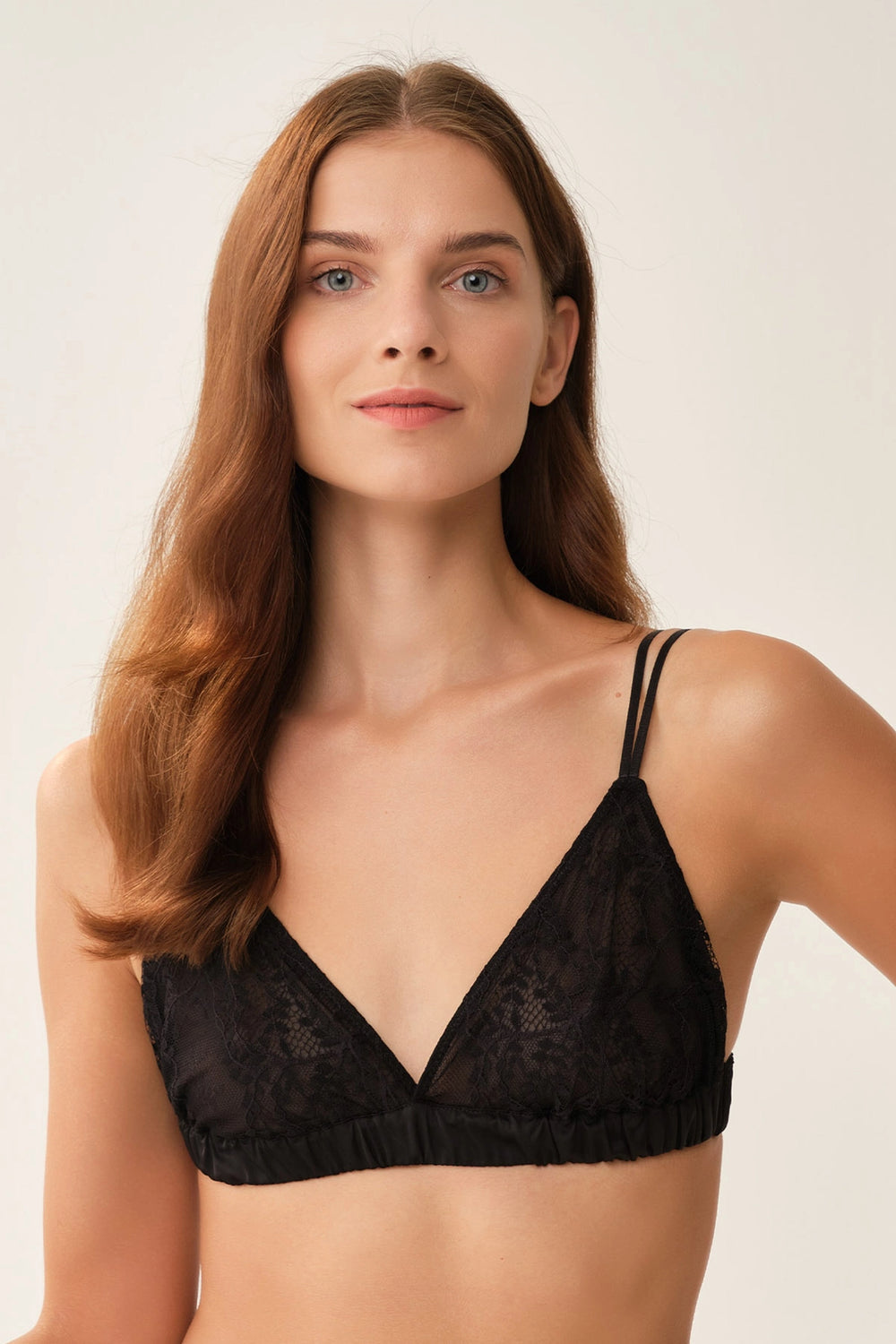 Siyah Balensiz Kapsız Bralet Sütyen