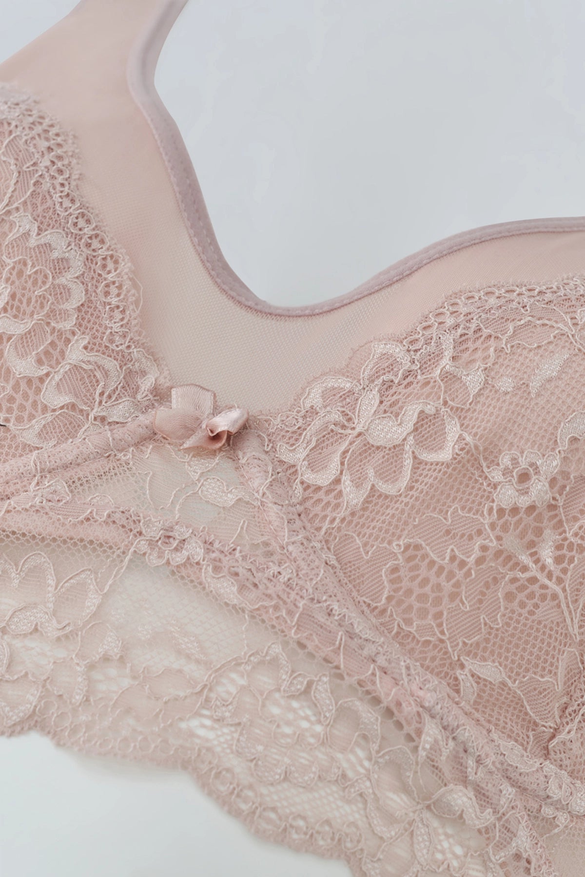 Pembe Balenli Dantelli Toparlayıcı Sütyen