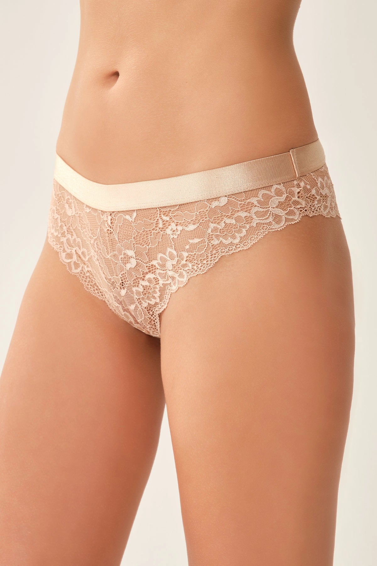 Pembe Dantelli Brazilian