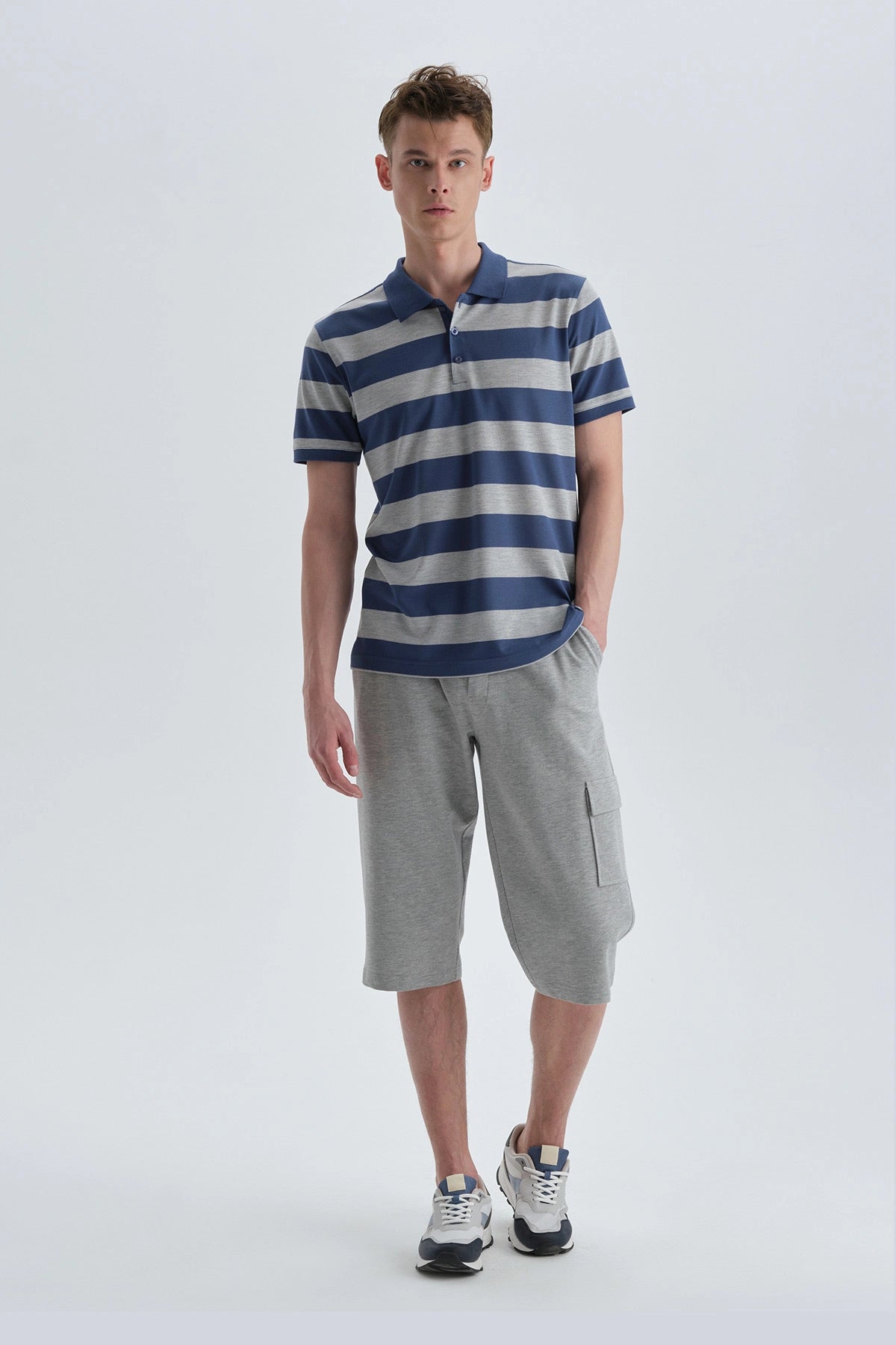 Mavi Desenli Pamuklu Desenli T-Shirt