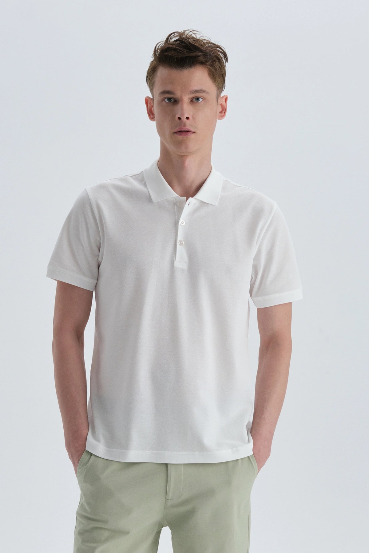 Beyaz Pamuklu Polo Yaka T-Shirt