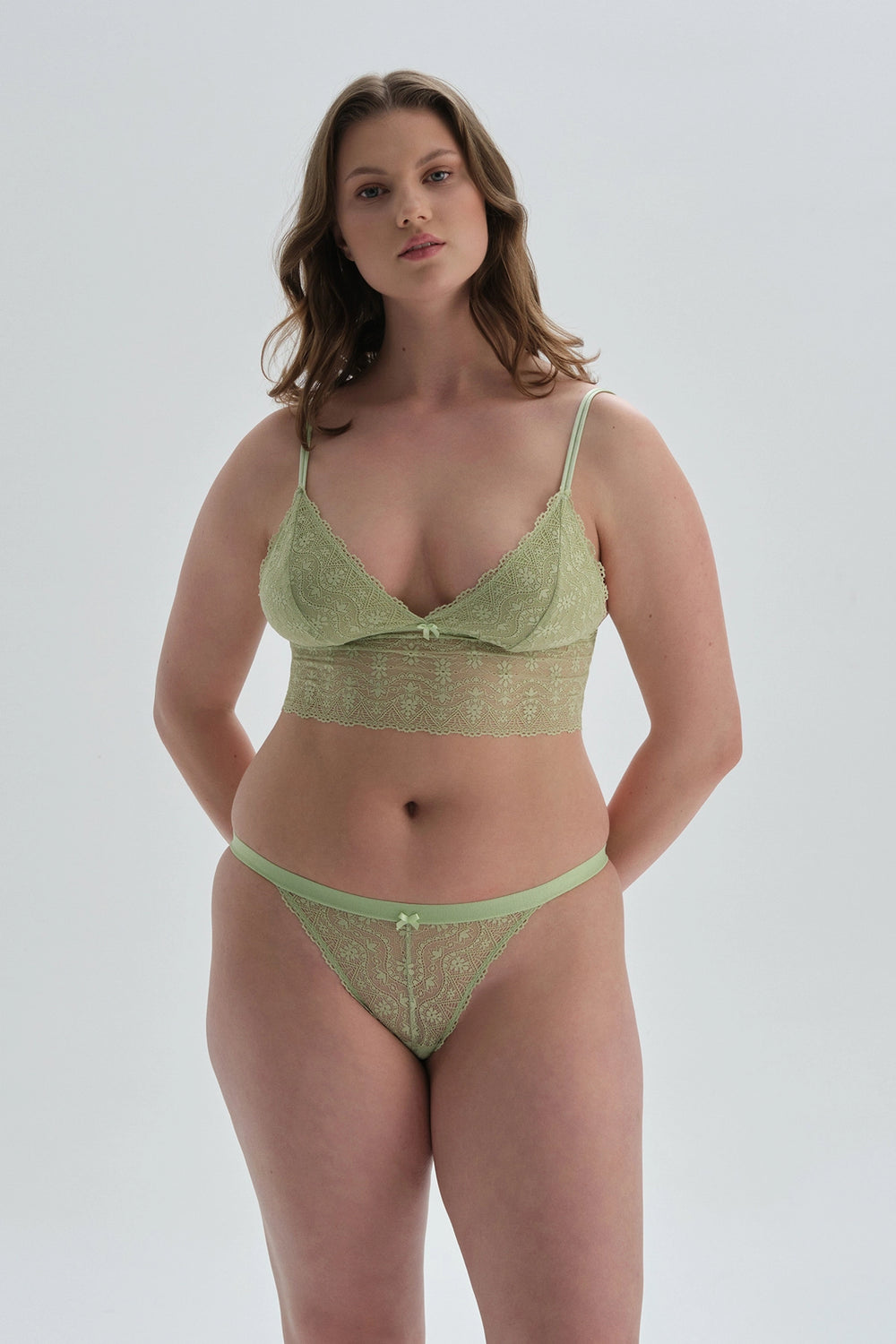 Yeşil Balensiz Kapsız Dantelli Bralet Sütyen