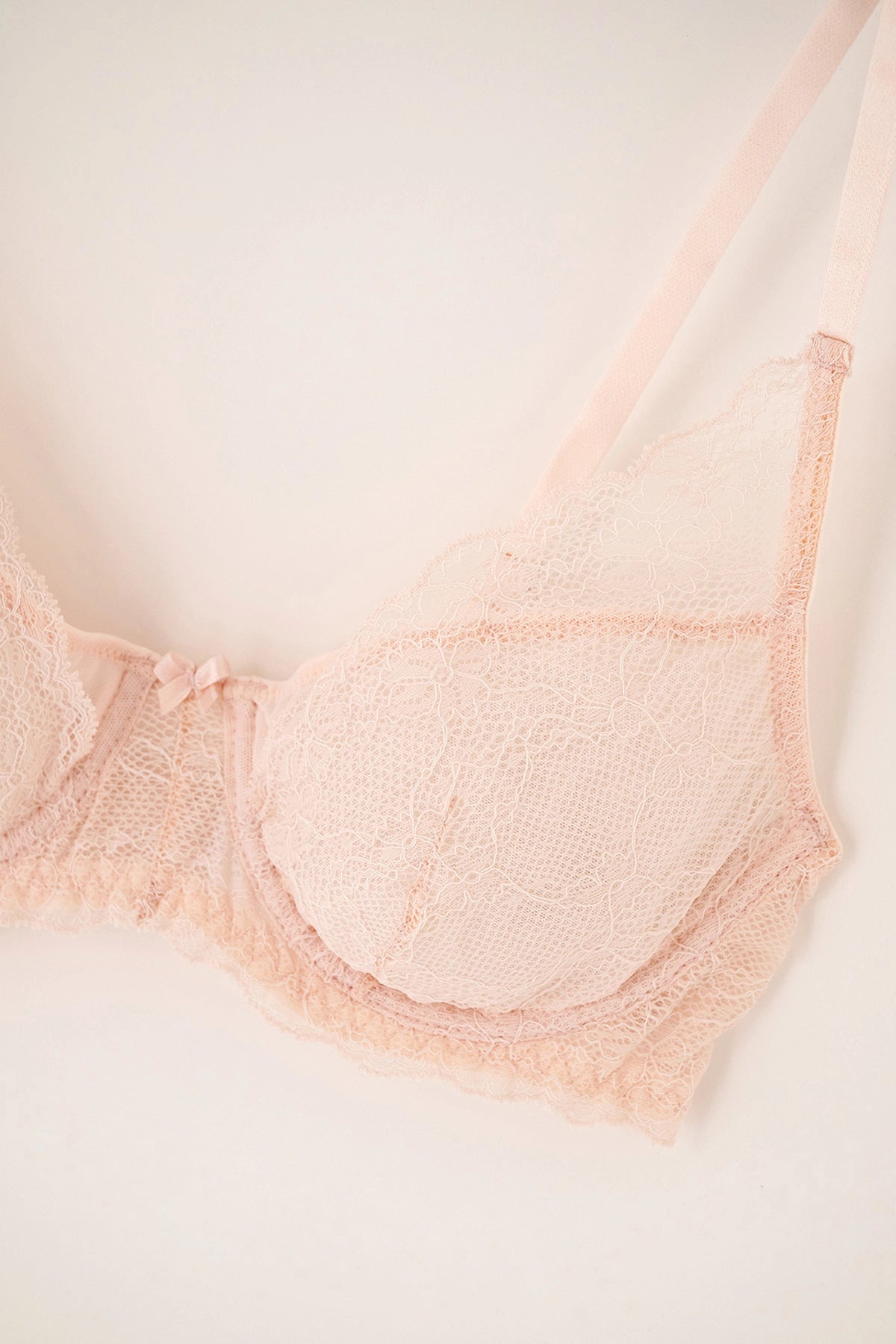 Ekru Balenli Toparlayıcı Dantelli Sütyen