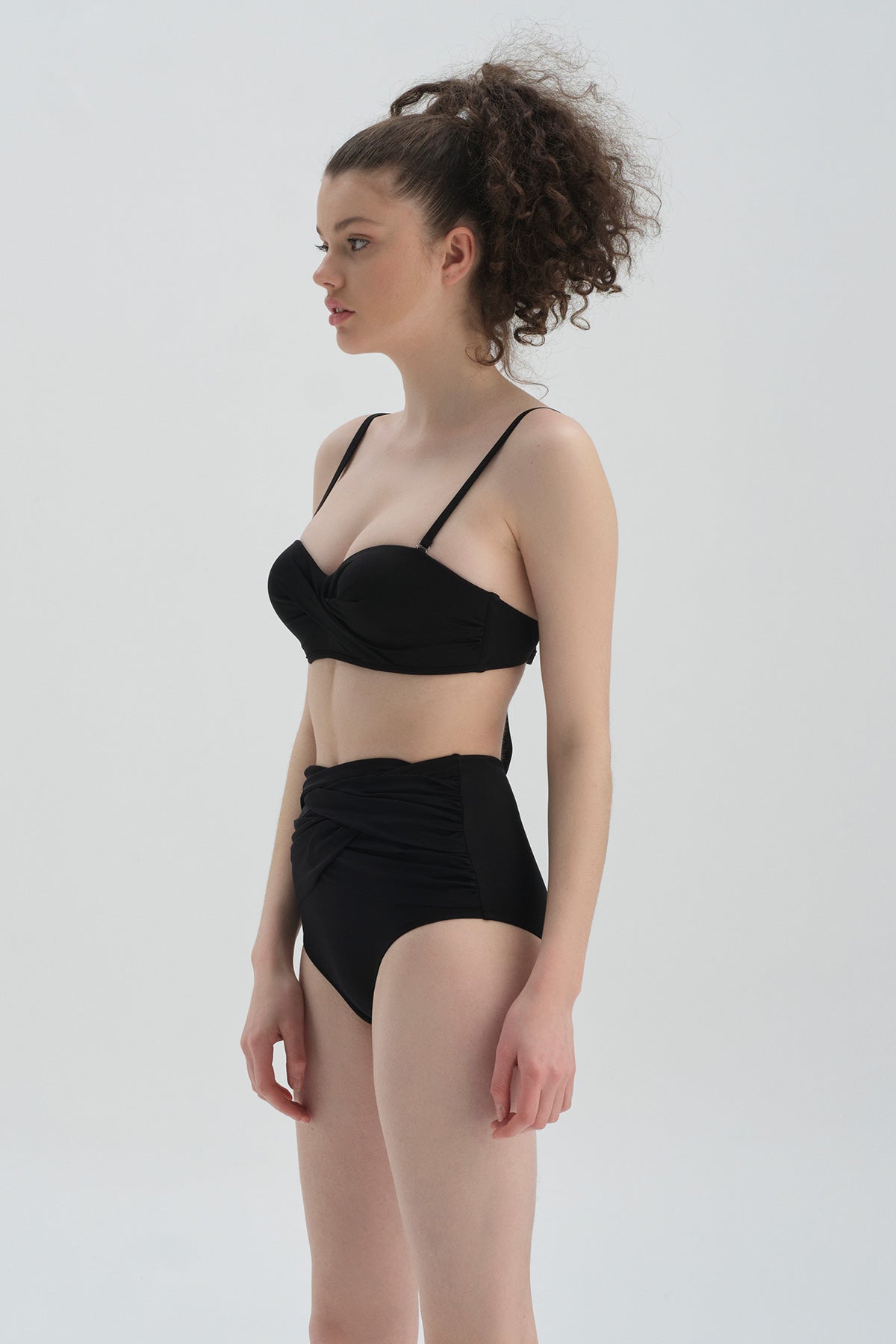 Siyah Beyaz Toparlayıcı Yüksek Bel Bikini Alt