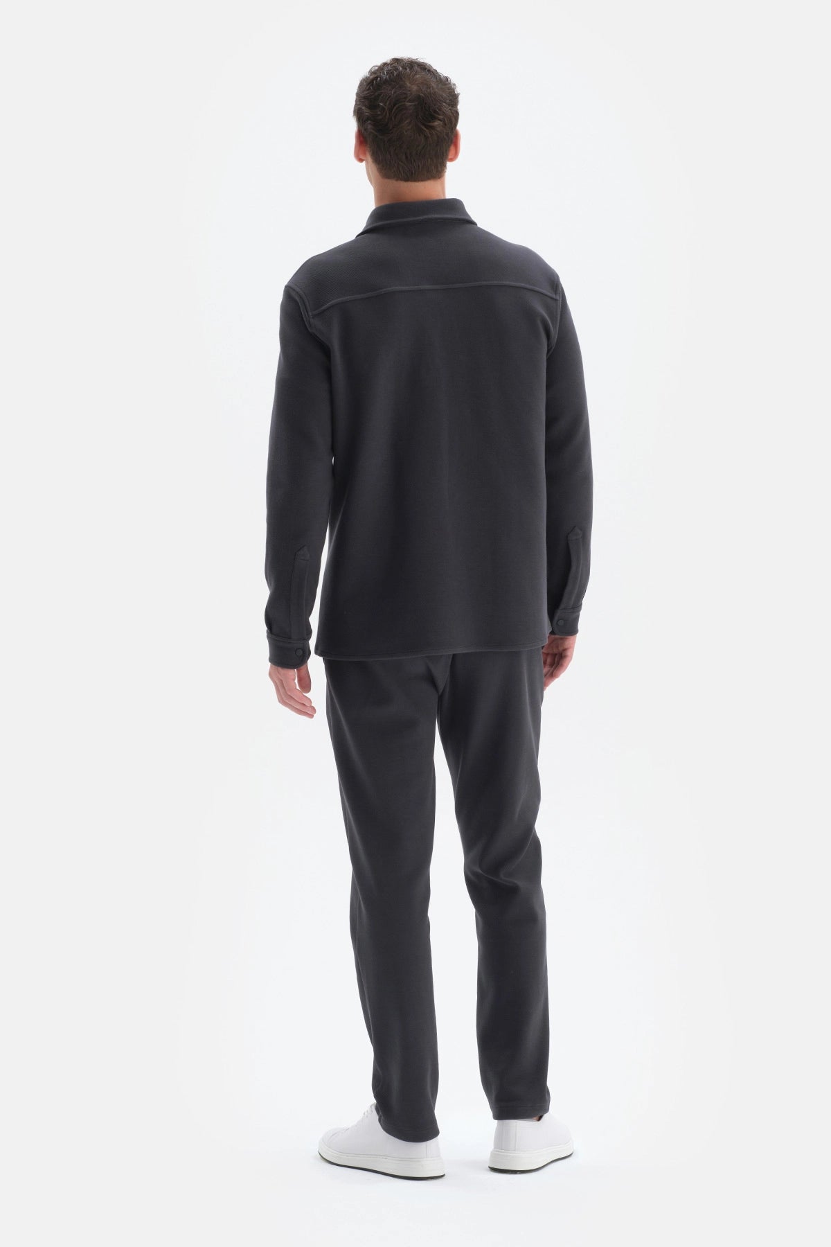 Gri Uzun Kol Kapaklı Cepli Gömlek