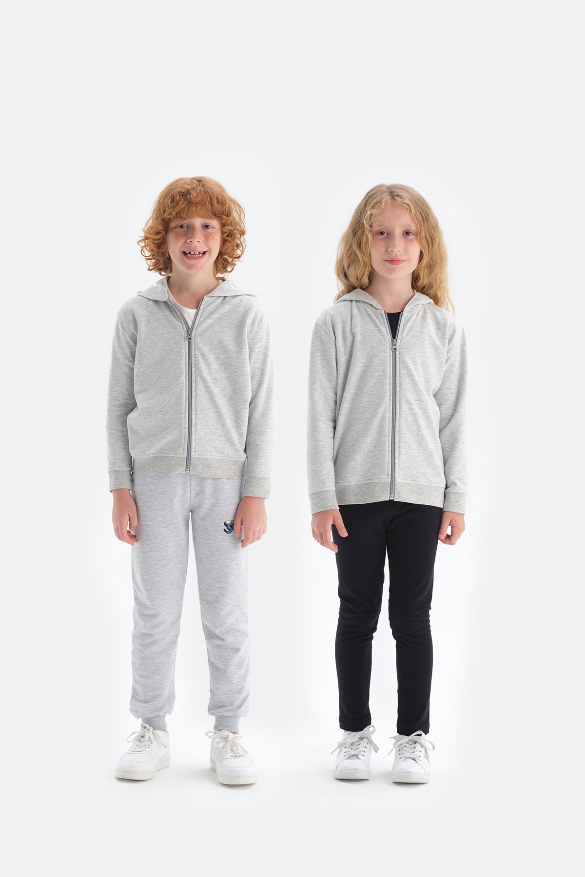 Gri Unisex Kapüşonlu Fermuarlı Sweatshirt