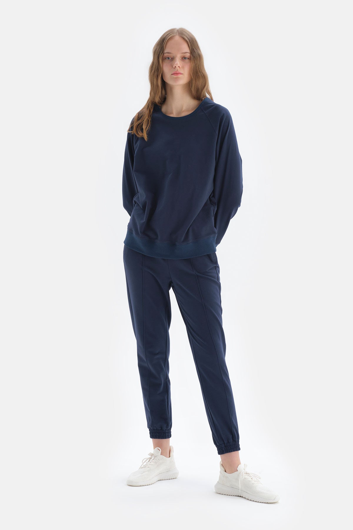 Lacivert Uzun Kol Bisiklet Yaka Pamuklu Sweatshirt