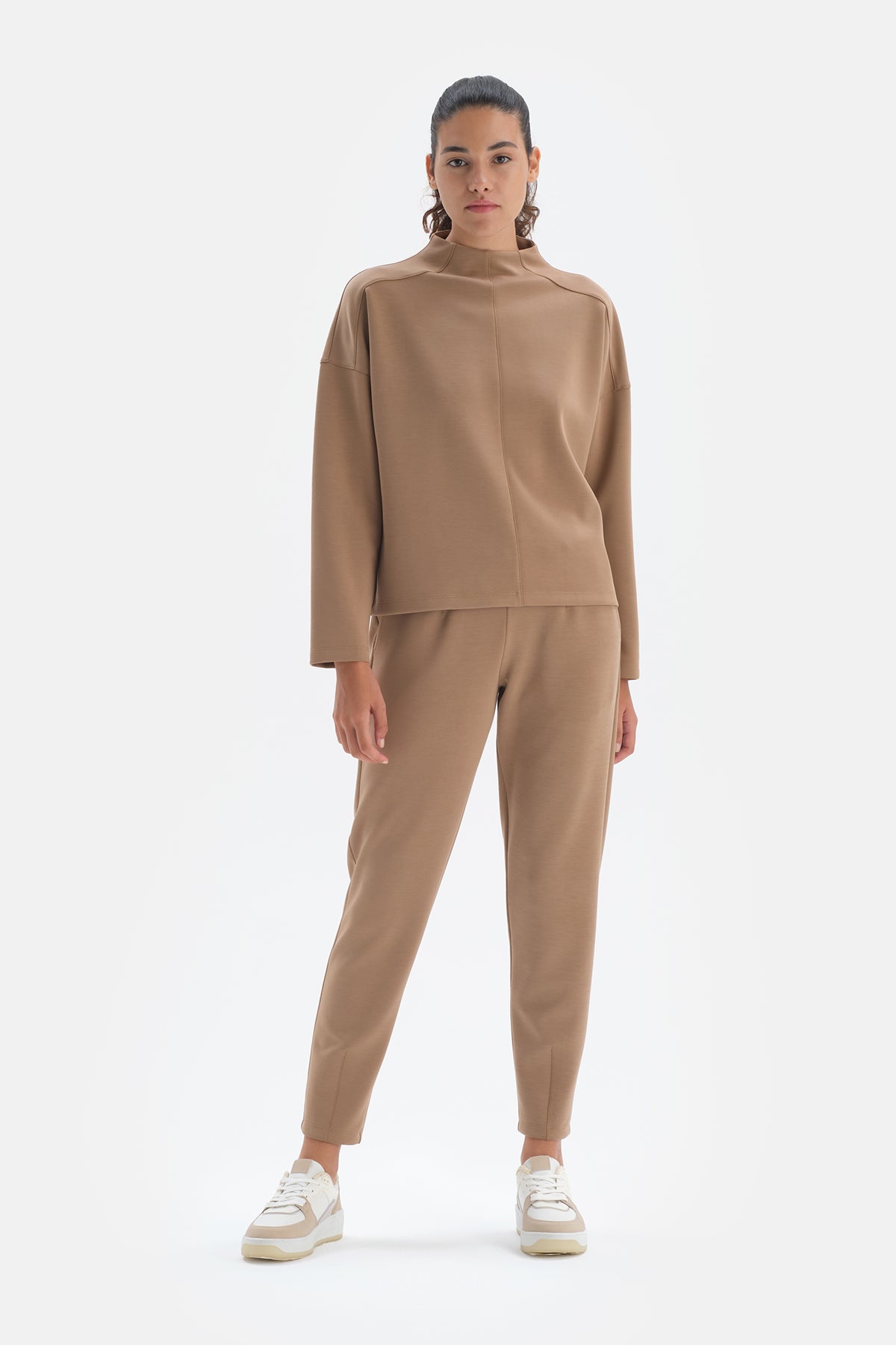 Camel Beli Lastikli Paça Ucu Nervür Dikişli Pantolon