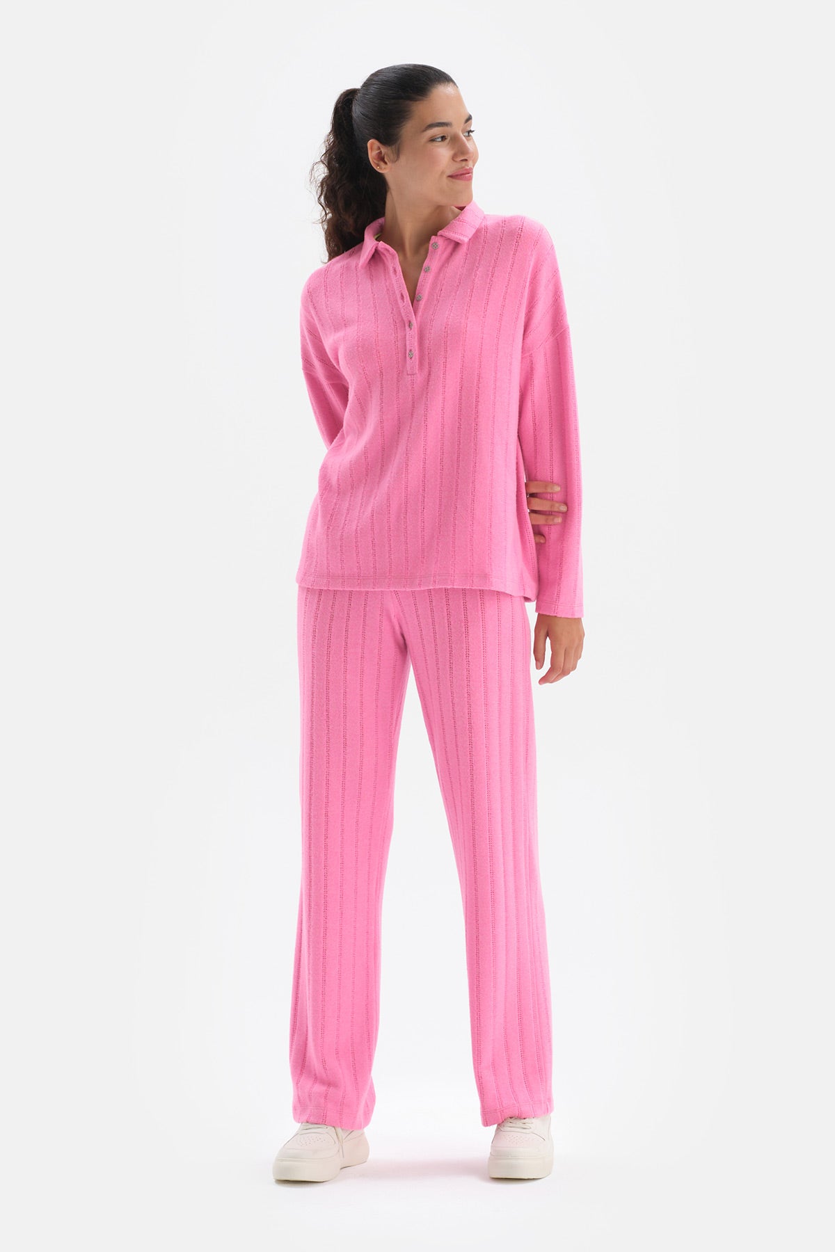 Pembe Bol Paça Eşofman Altı