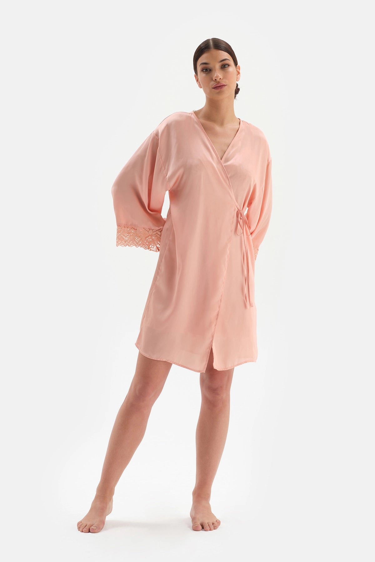 Somon Dantel Detaylı Bağlamalı Saten Sabahlık