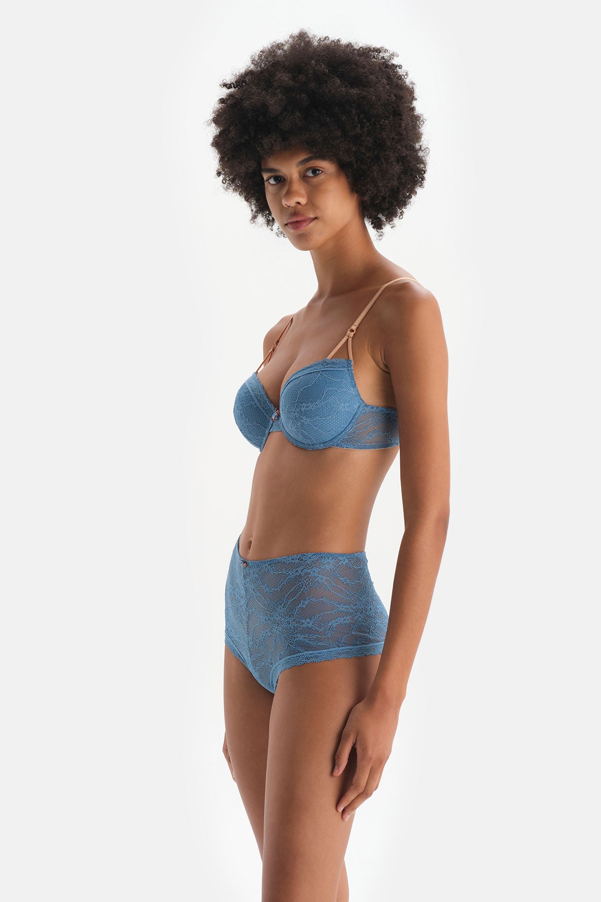 Mavi Garni Detaylı Yarı Dolgulu Balenli Sütyen