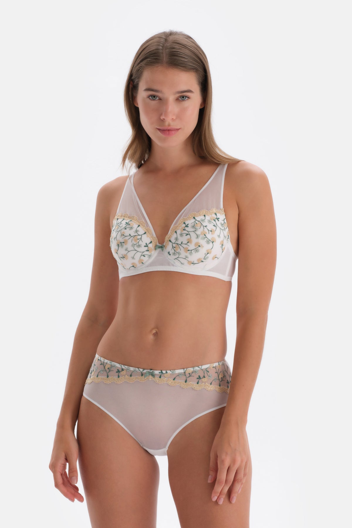 Ekru Çiçek Nakış Detaylı Hıpster Külot