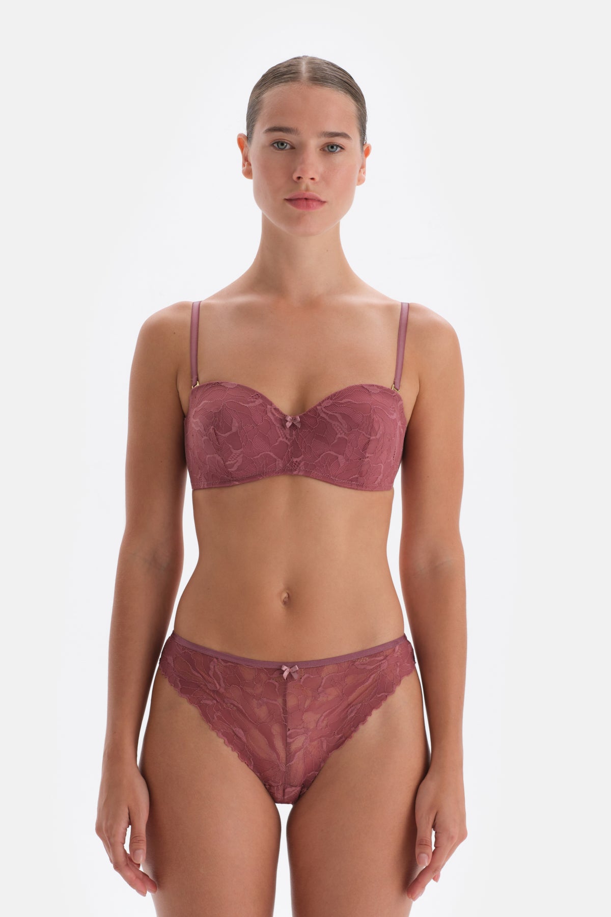 Gül Kurusu Dantelli Brazilian Külot