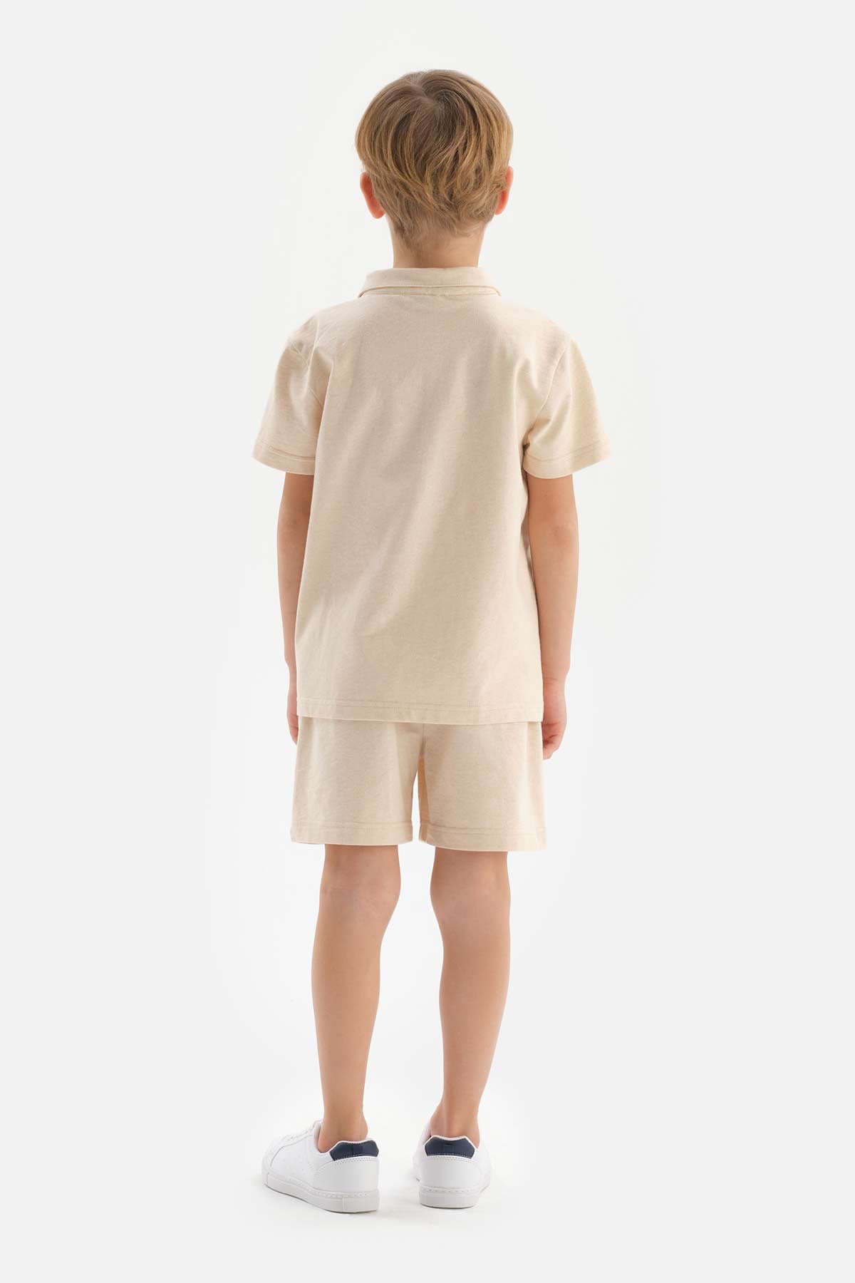 Bej Doğal Renkli Polo Yaka Unısex Tişört