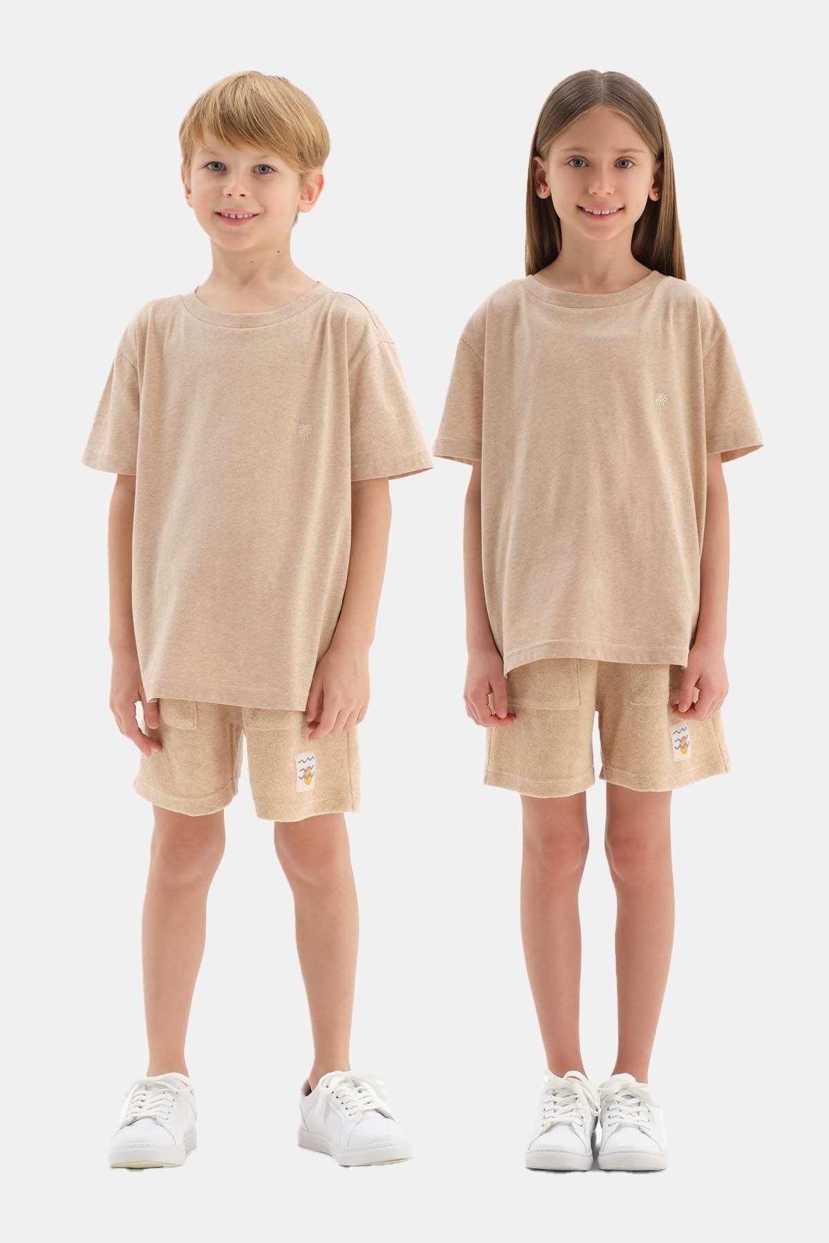 Kahverengi Doğal Renkli Unısex Havlu Şort