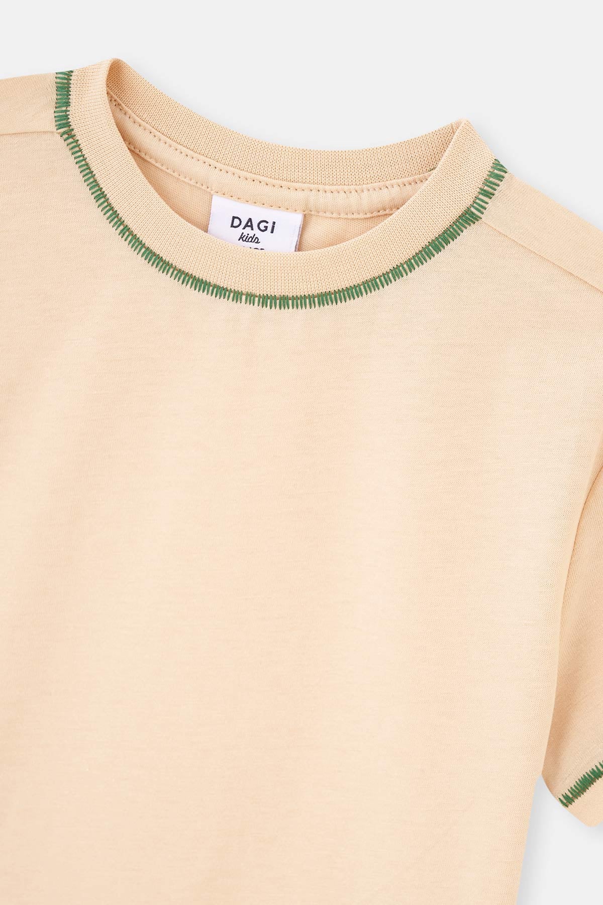 Somon Kısa Kollu Tişört Metraj Baskılı Şort Pijama Takımı