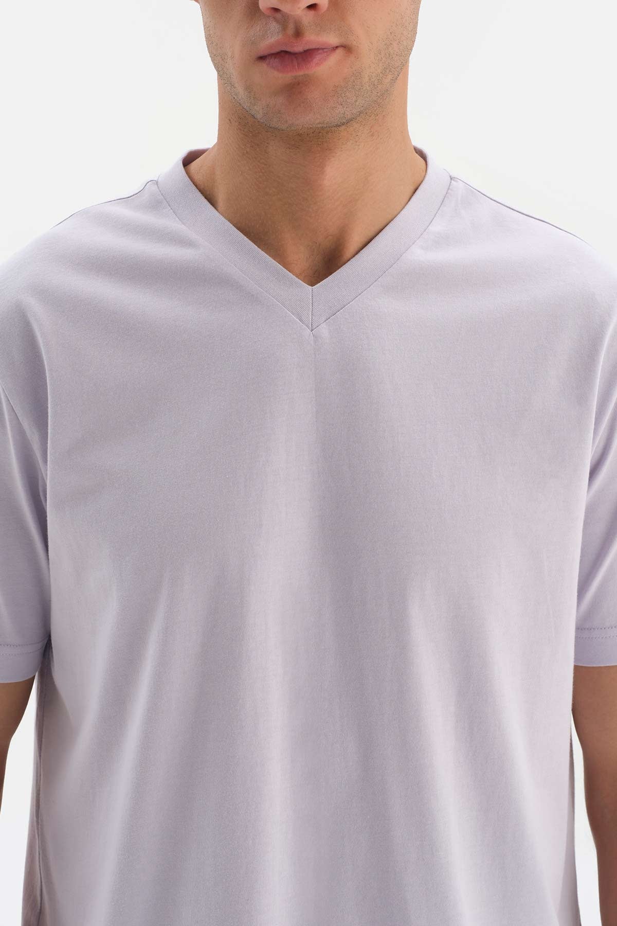 Lila V Yaka Basic Supima T-Shirt