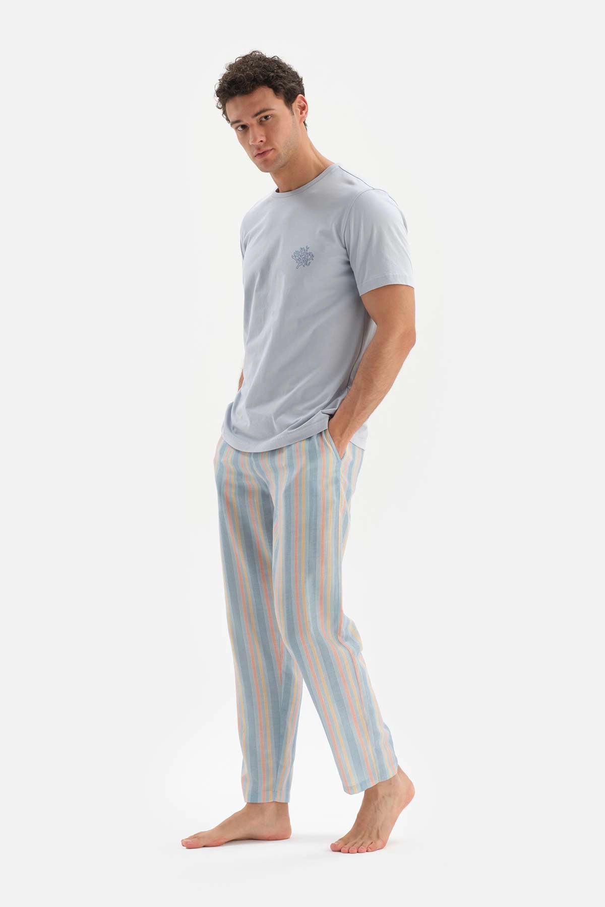 Açıkmavi Çizgili Kısa Kol Pamuklu Pijama Takımı