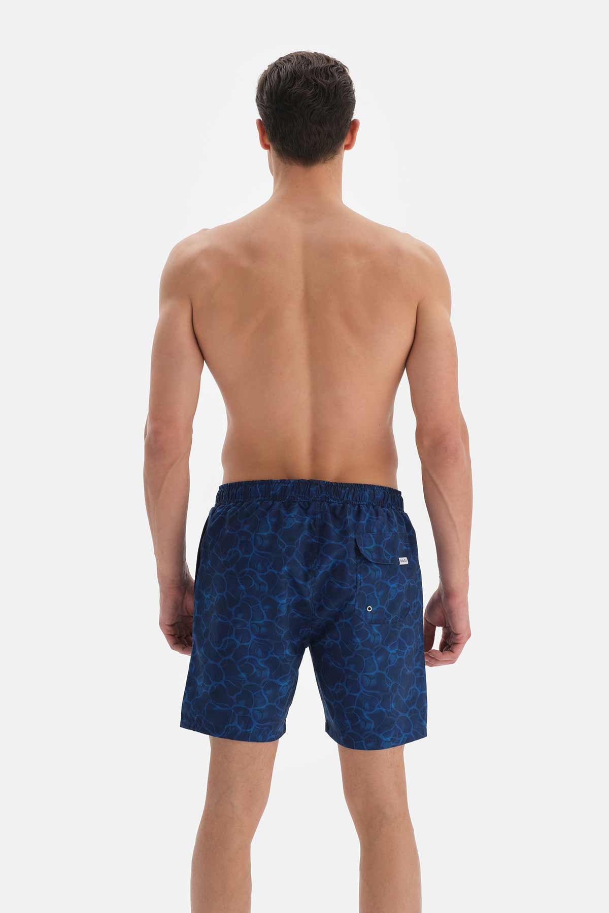 Lacivert Deniz Dalga Desenli Orta Deniz Şortu