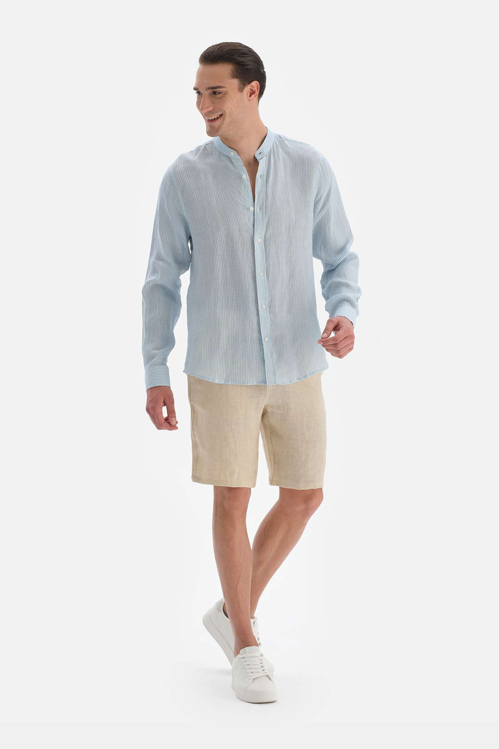 Açıkmavi Keten m Yaka Çizgili Gömlek