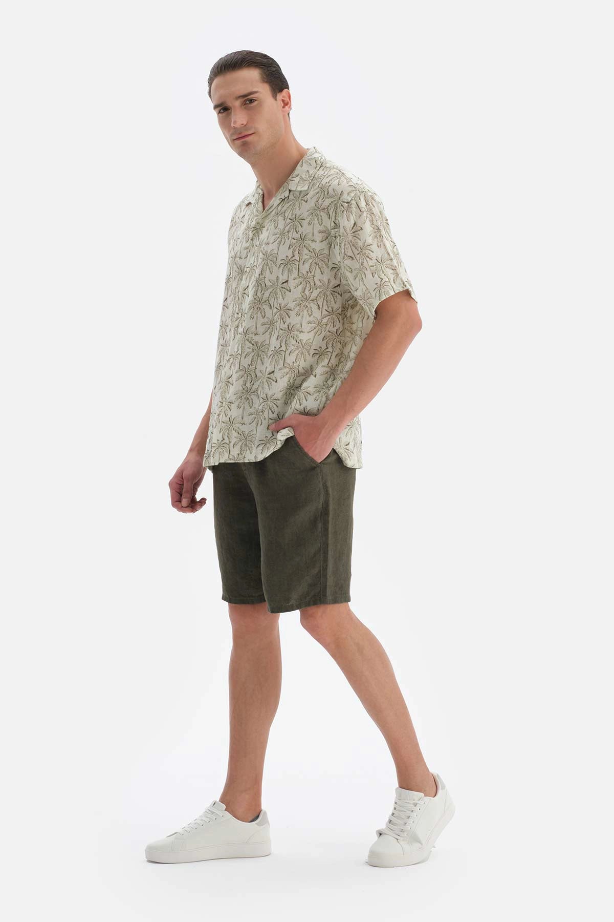 Bej Keten Palmiye Desenli Gömlek