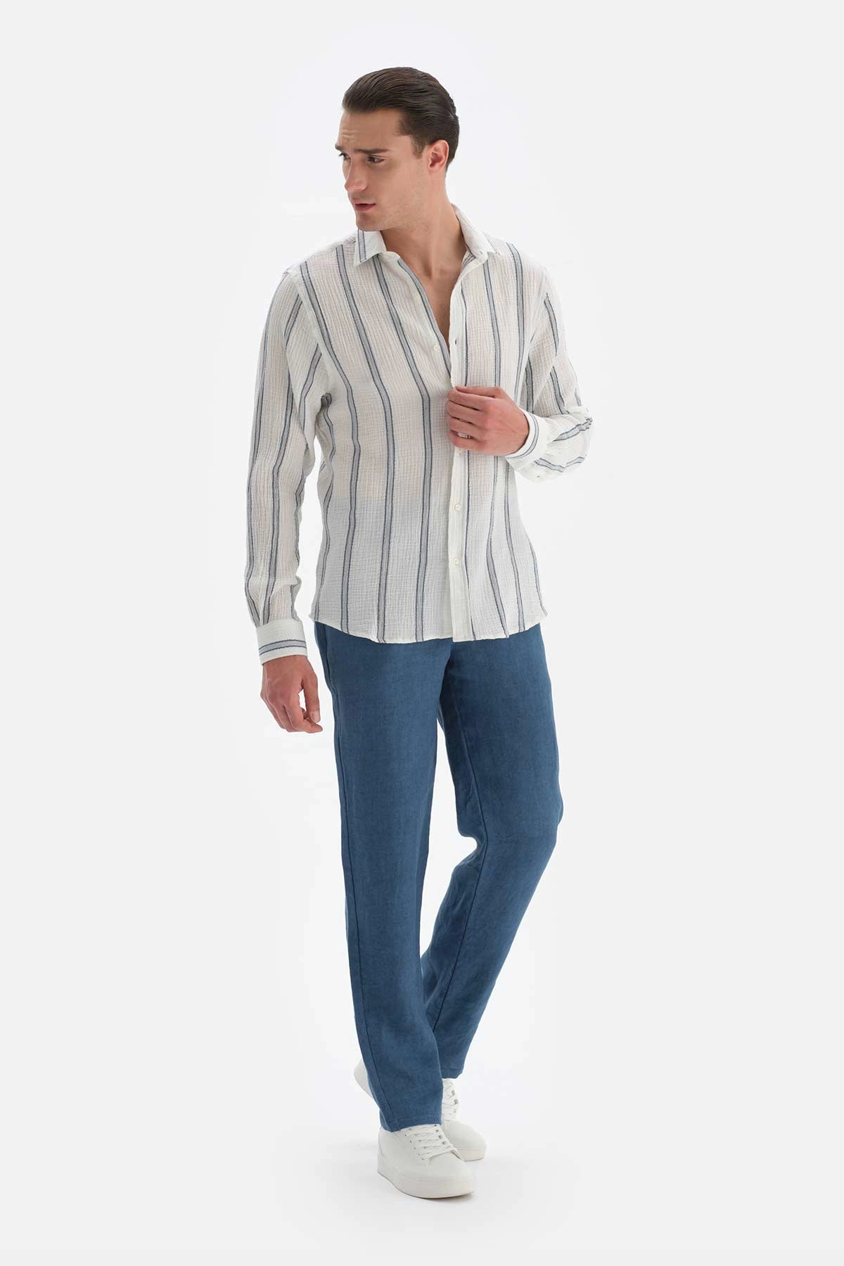 Beyaz Siyah Müslin Çizgili Gömlek