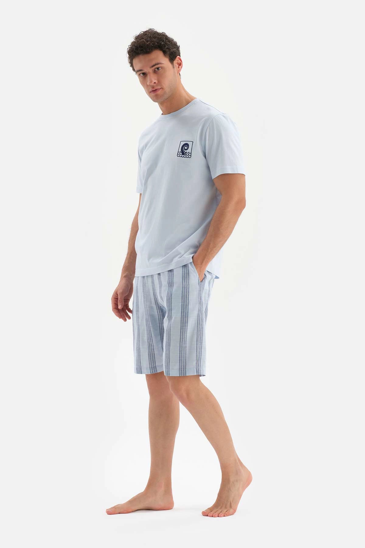 Açıkmavi Bis Yaka Baskı Detaylı Örme Pijama Takımı