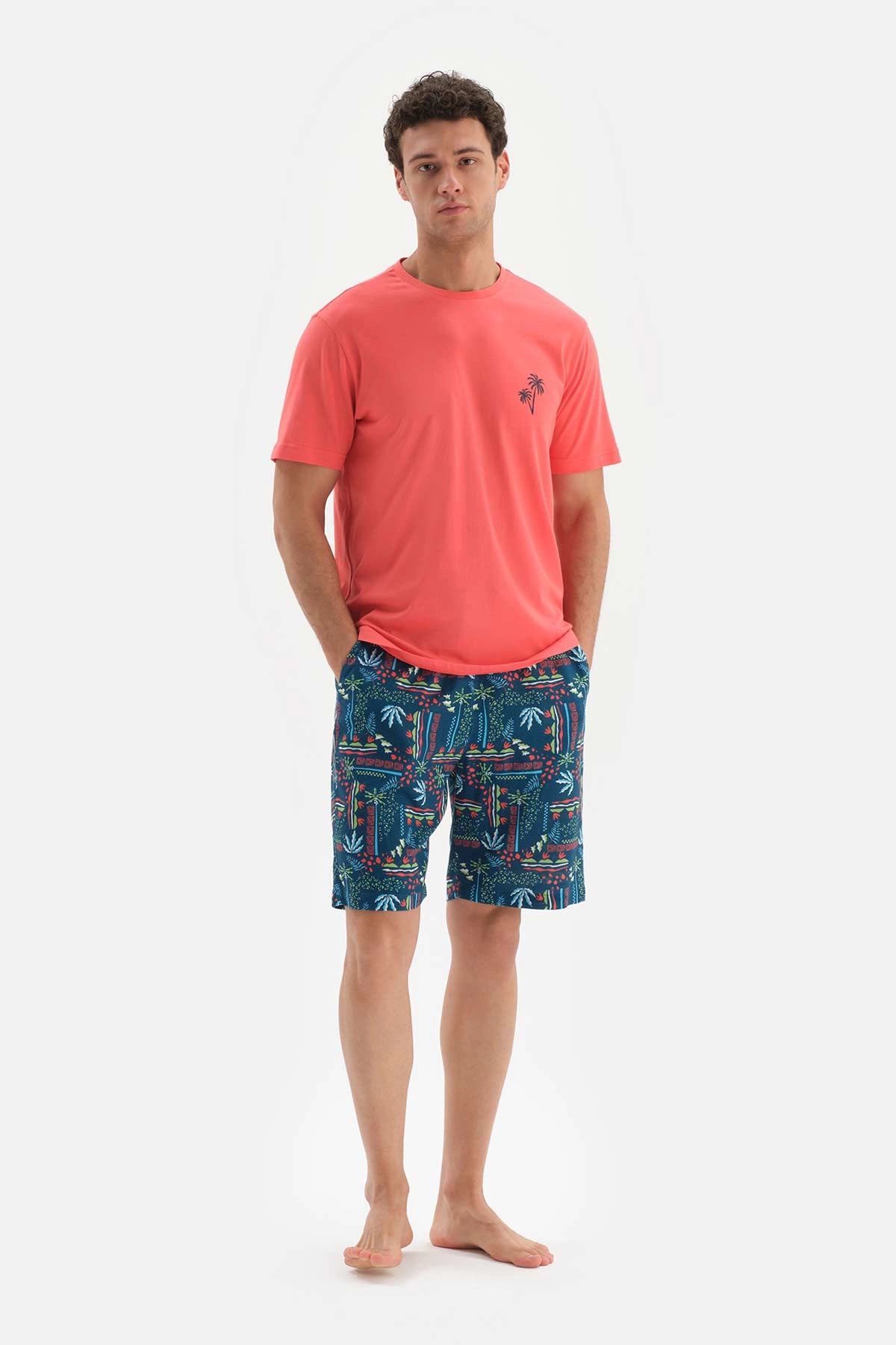 Kırmızı Bisiklet Yaka Baskılı Altı Dokuma Şortlu Pijama Takımı