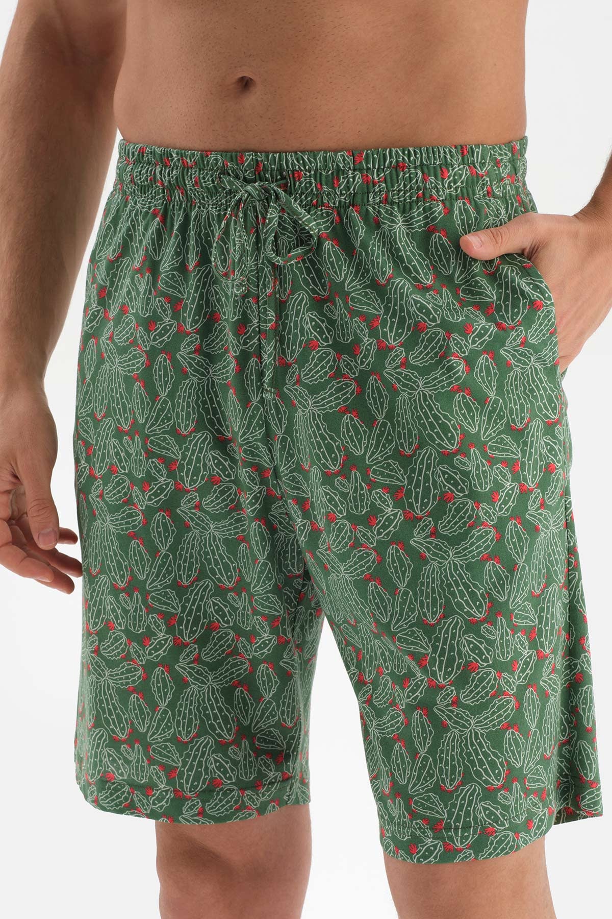 Ekru Bisiklet Yaka Baskılı Altı Şortlu Pijama Takımı