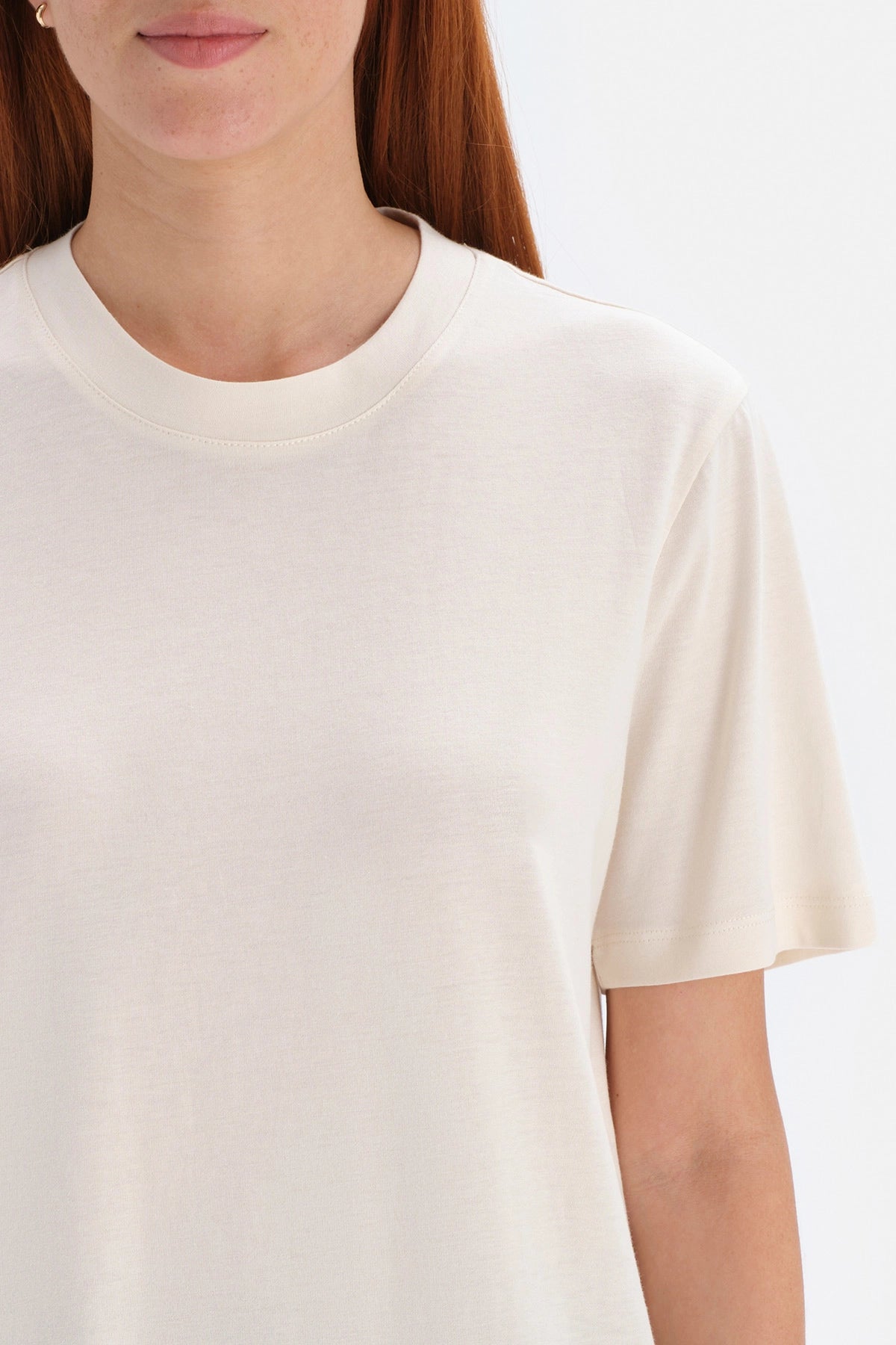 Ekru Bisiklet Yaka Kısa Kol Interlok Pamuklu T-Shirt