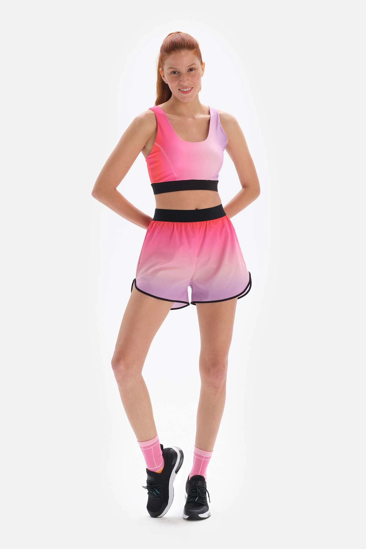 Pembe Dagi Active Taytlı Şort