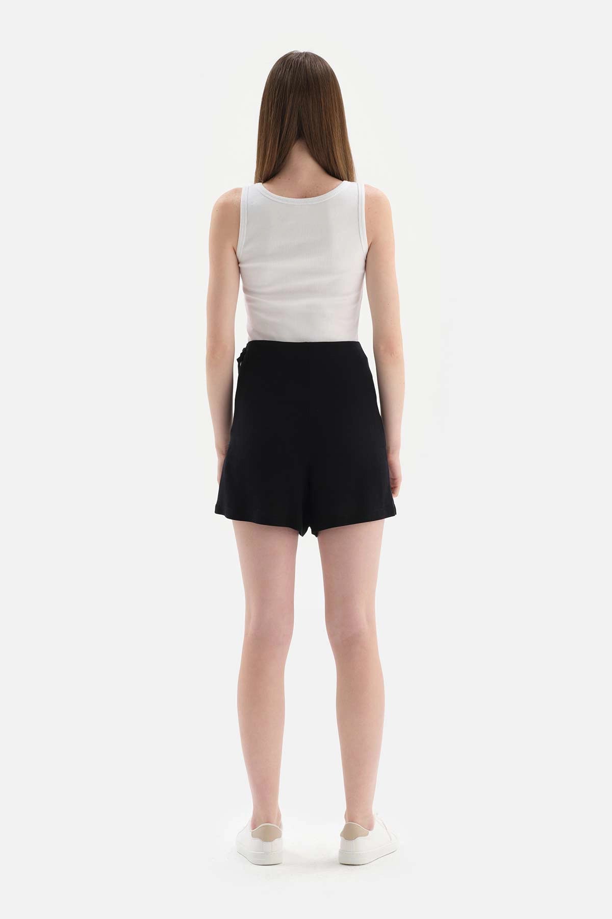 Siyah Anvelop Dokuma Şort Etek