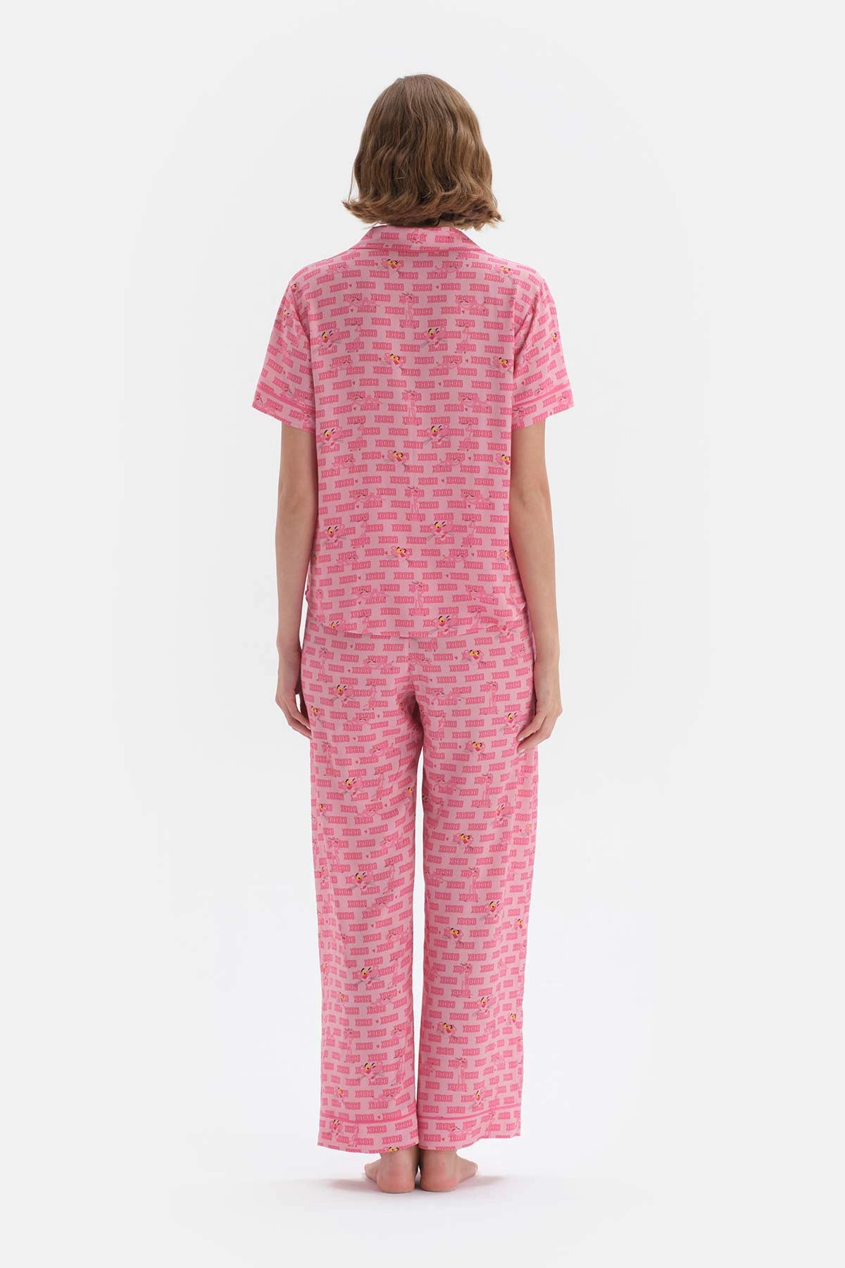 Pembe Kısa Kol Panter Lisanslı Viskon Pijama Takımı