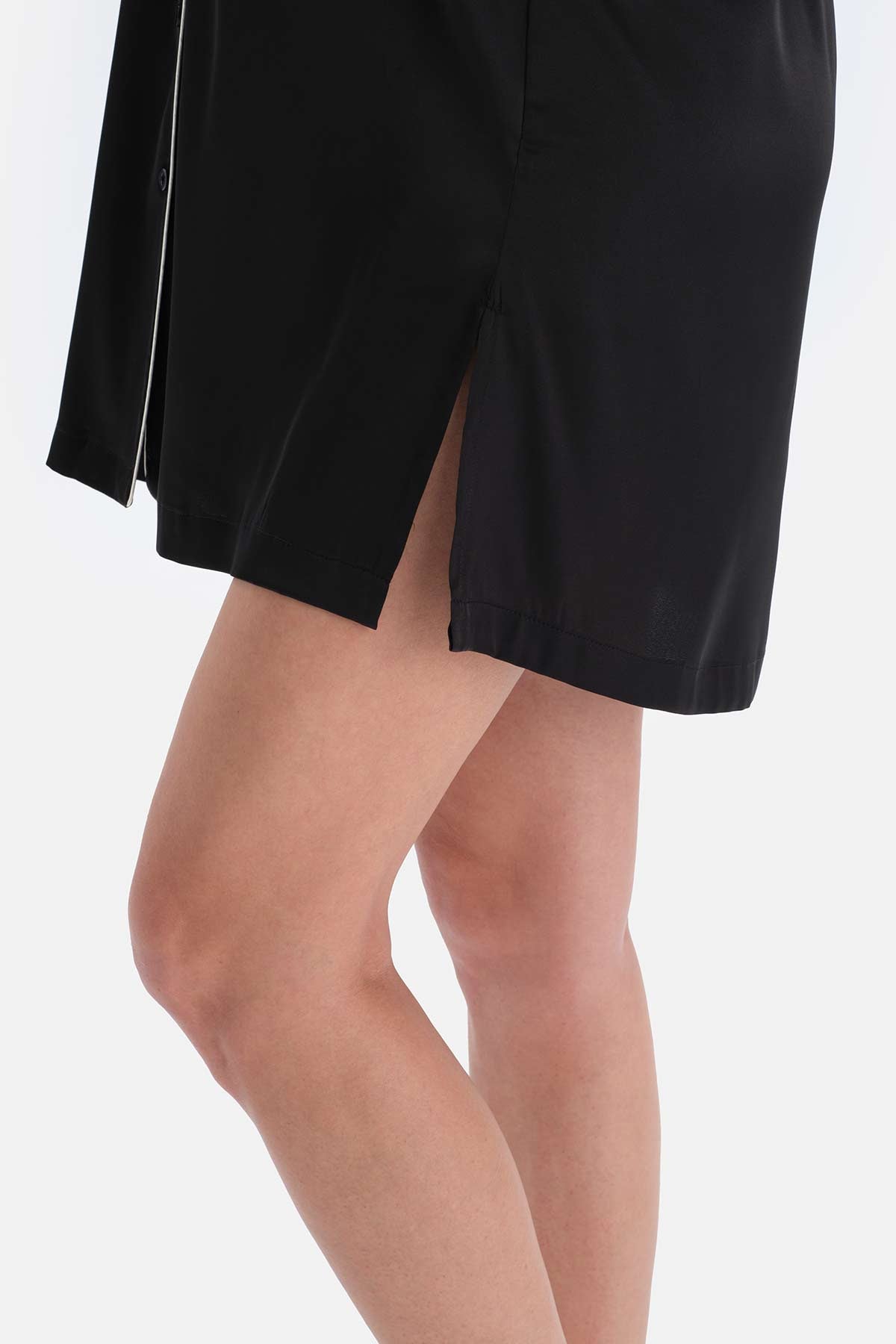 Siyah Biye Detaylı Gömlek Yaka Bride Saten Gecelik