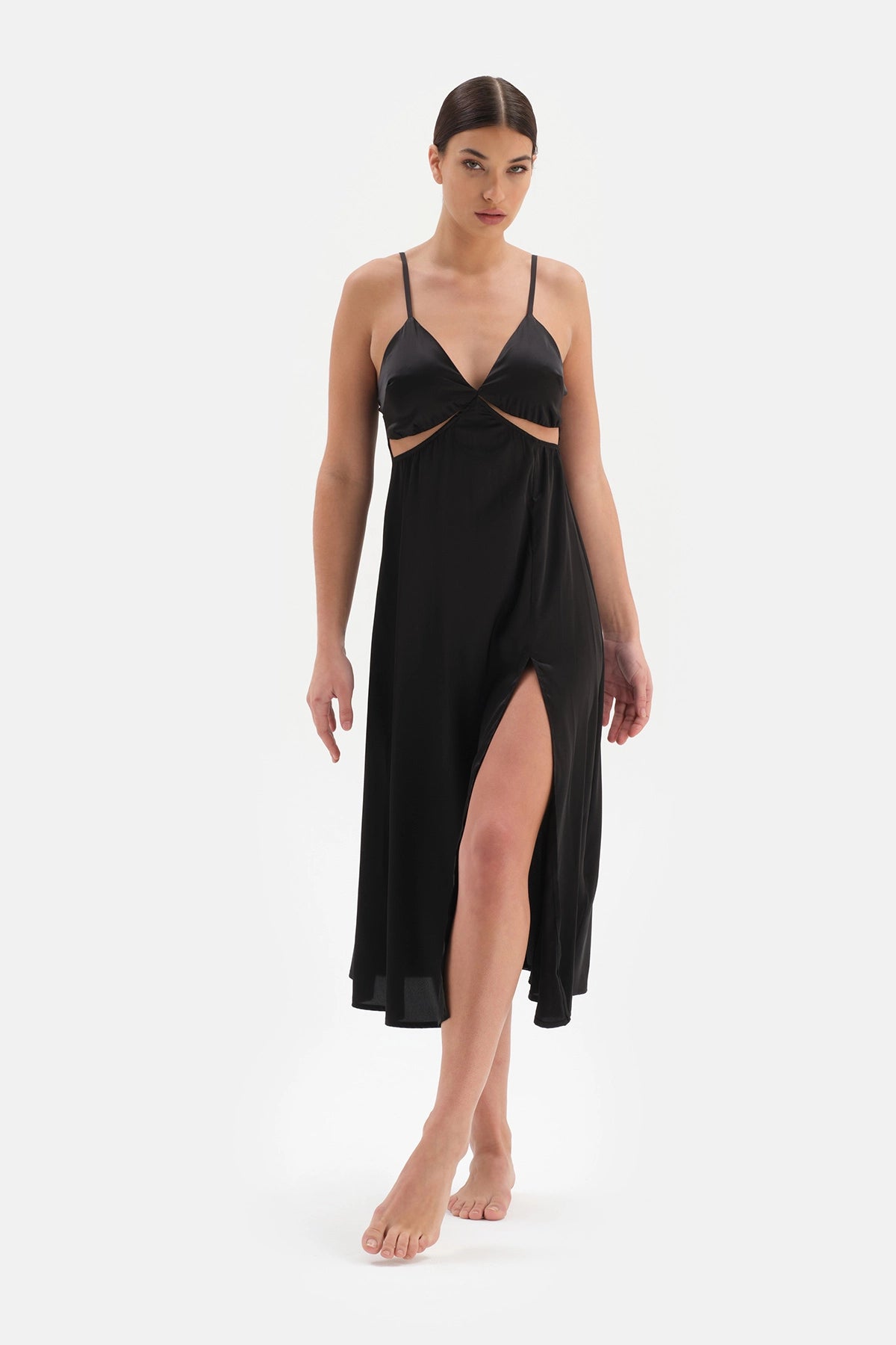 Siyah Yırtmaçlı Bride Saten Gecelik