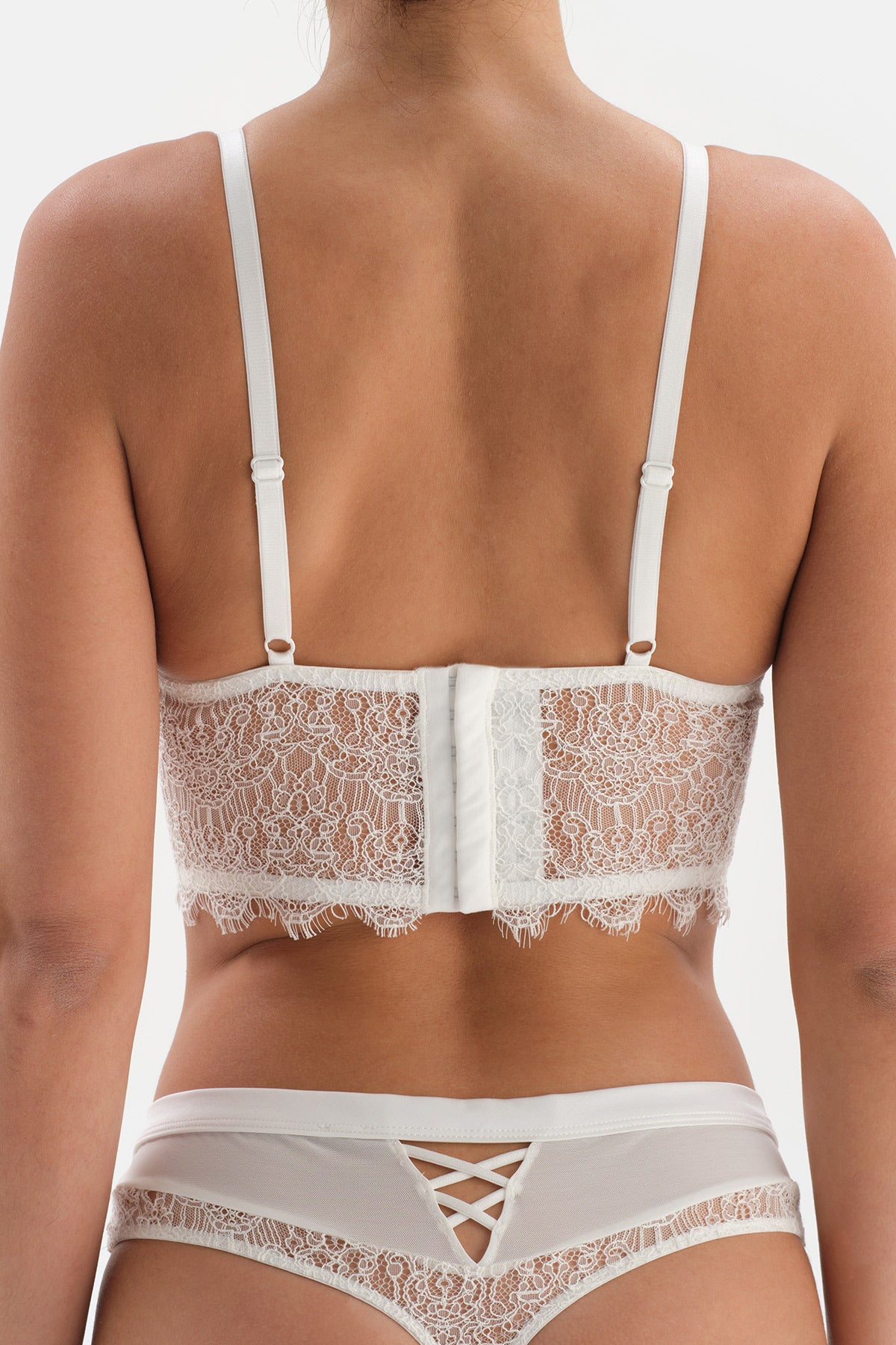 Beyaz Bride Dolgulu Balenli Dantelli Büstiyer Sütyen