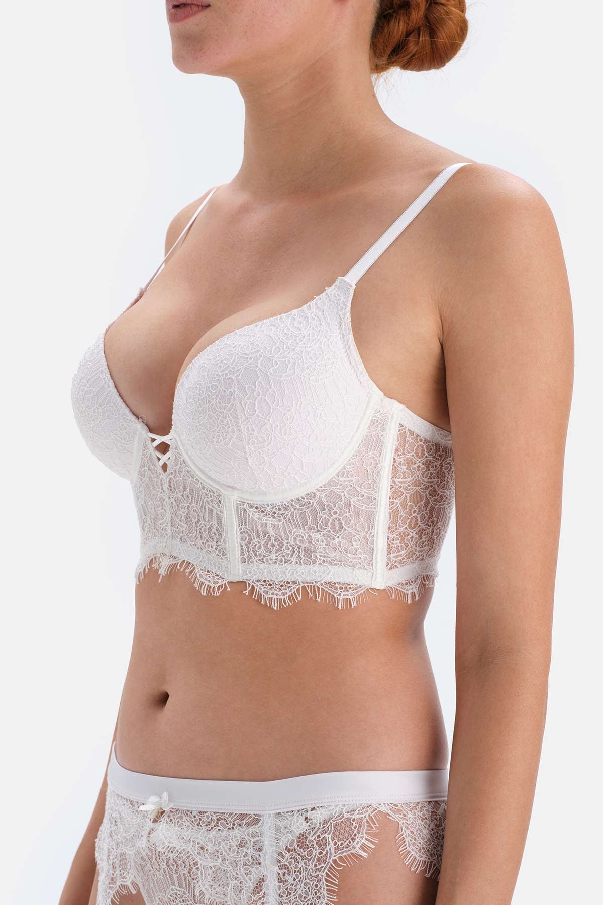 Beyaz Bride Dolgulu Balenli Dantelli Büstiyer Sütyen