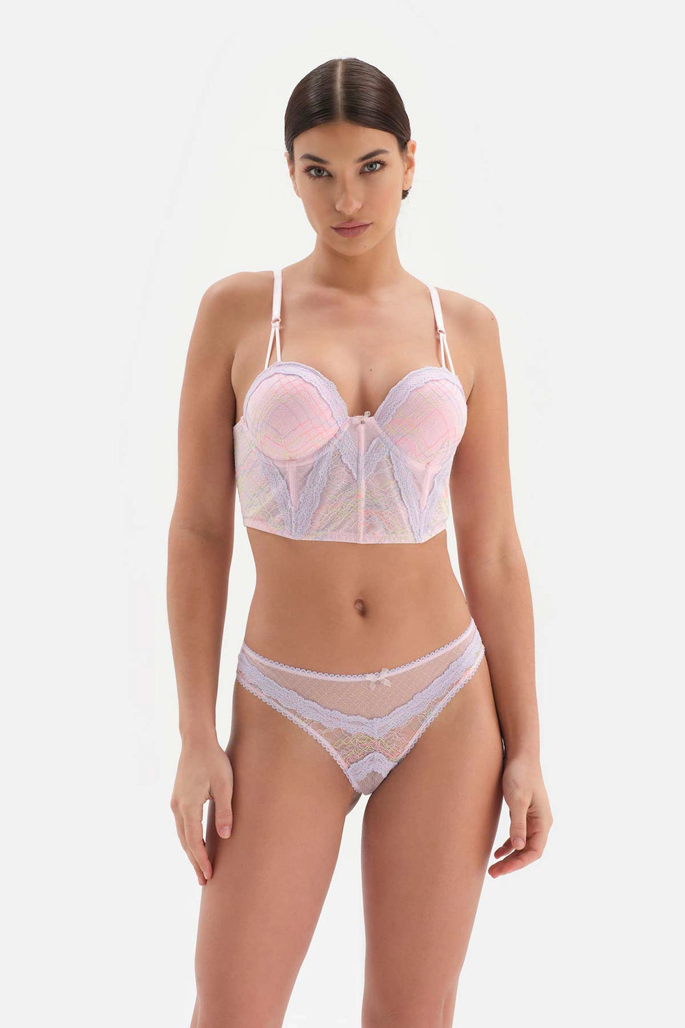 Pembe Aksesuar Detaylı Kaplı Büstiyer