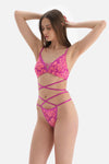 Pembe Dantel Detaylı Tanga
