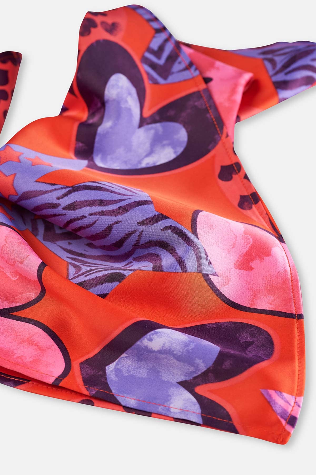 Nar Çiçeği Kalp Desenli Bandana