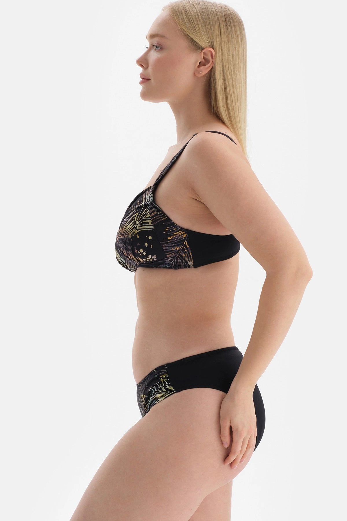 Siyah - Yeşil Yüksek Bel Bikini Altı