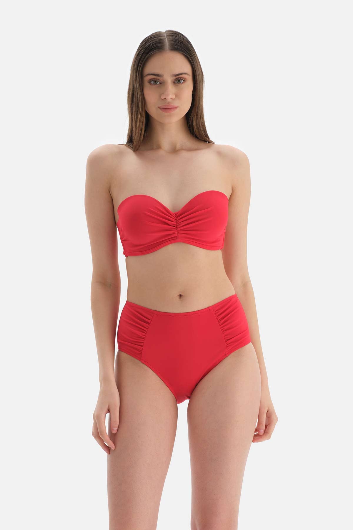Kırmızı Straplez Kaplı Bikini Üstü