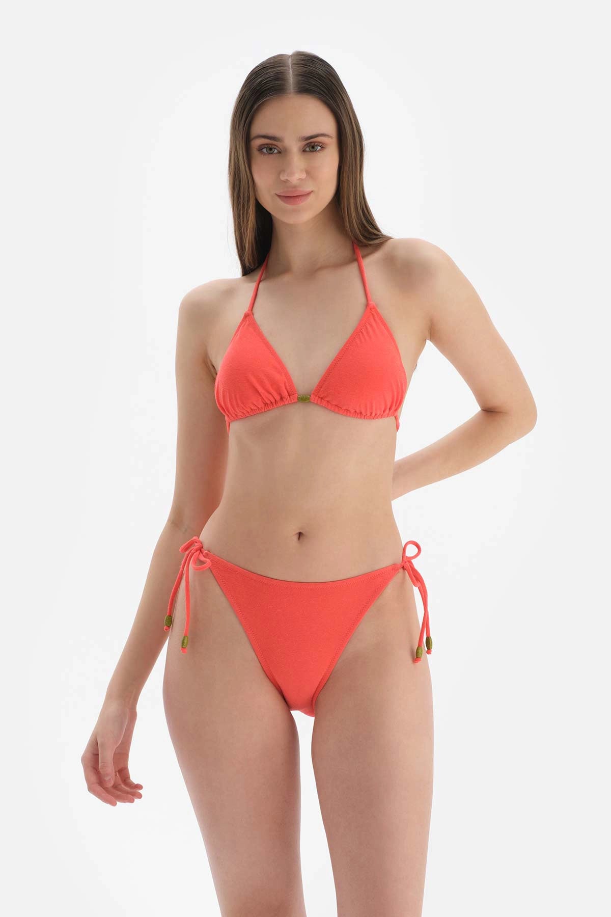 Turuncu Üçgen Küçük Bikini Üstü