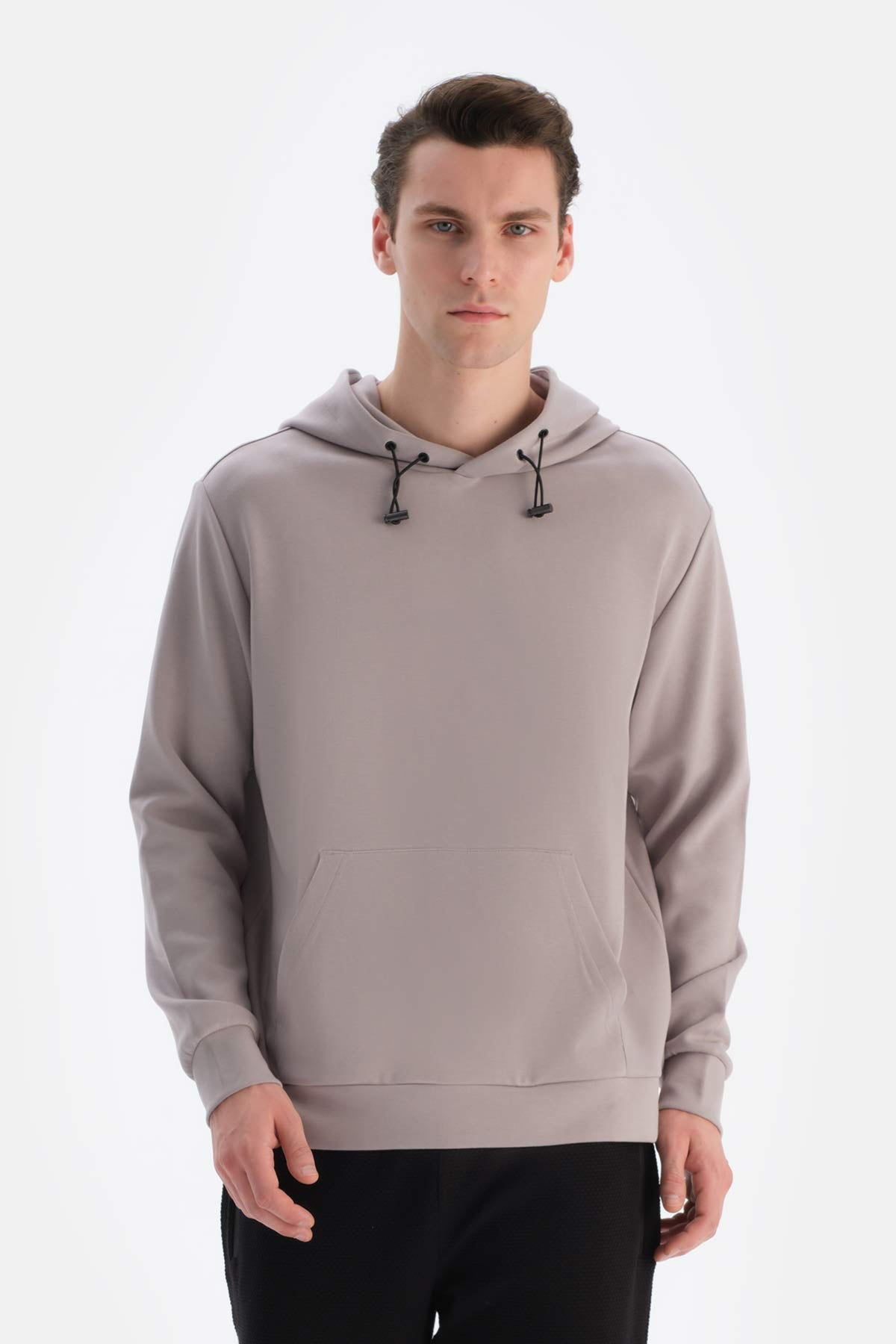 Gri Kapüşonlu Uzun Kollu Sweatshırt