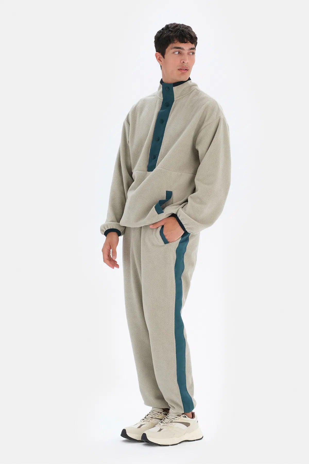 Taş Dagi Active Çıtçıt Yaka Polar Sweatshirt