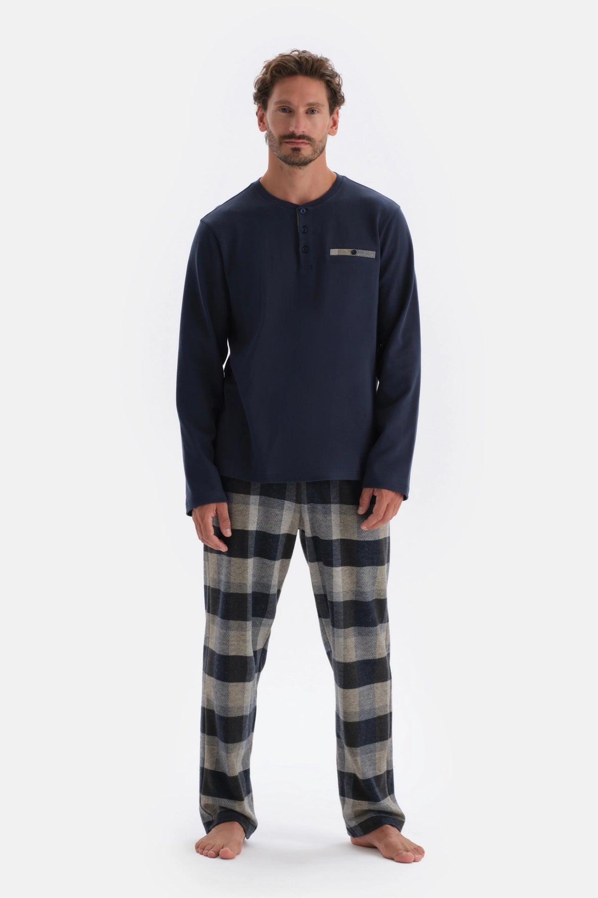 Lacivert Yarım Patlı Uzun Kollu Altı Dokuma Pijama Takımı