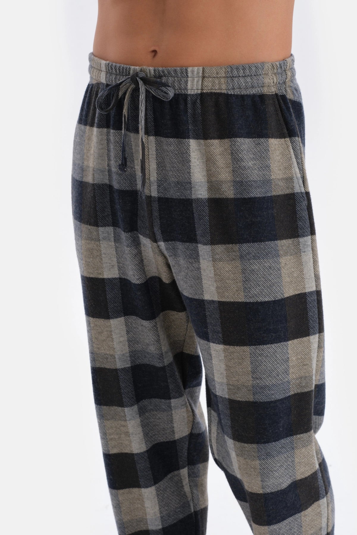 Lacivert Yarım Patlı Uzun Kollu Altı Dokuma Pijama Takımı